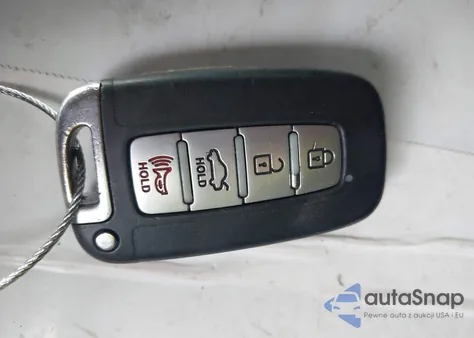 2013 Hyundai Sonata Hybrid из США, поврежденный, VIN KMHEC4A46DA072354